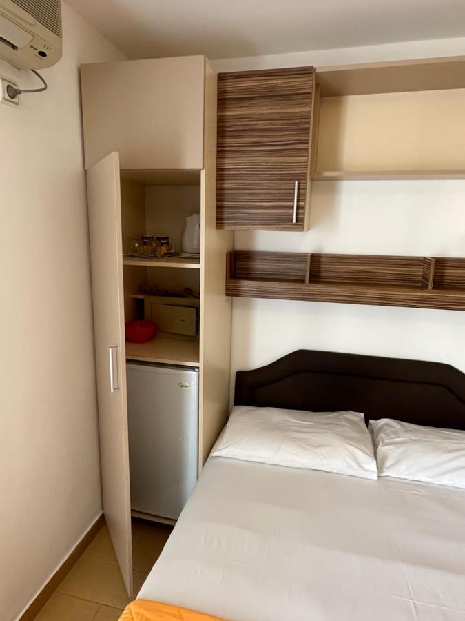 Azzuro Apartments Budua Esterno foto