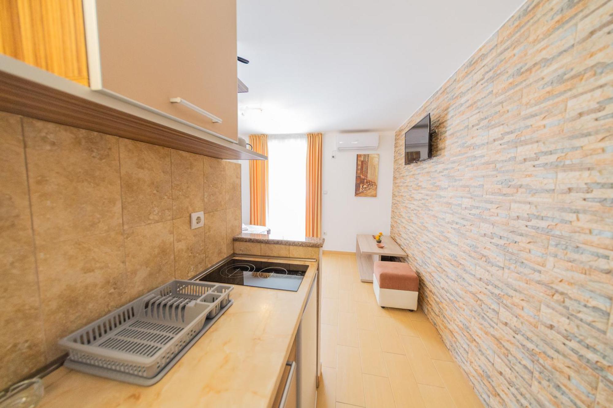 Azzuro Apartments Budua Esterno foto