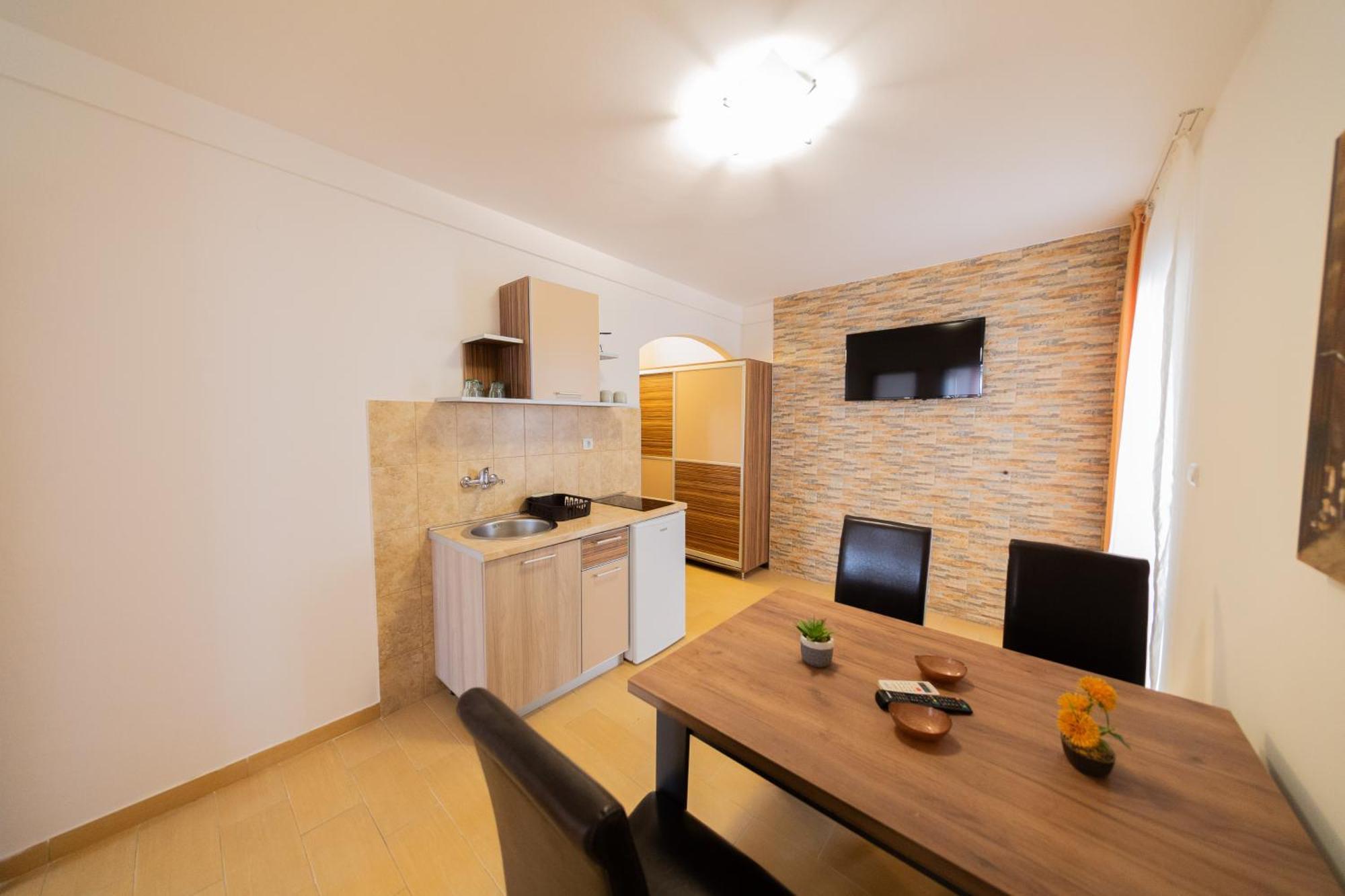 Azzuro Apartments Budua Esterno foto